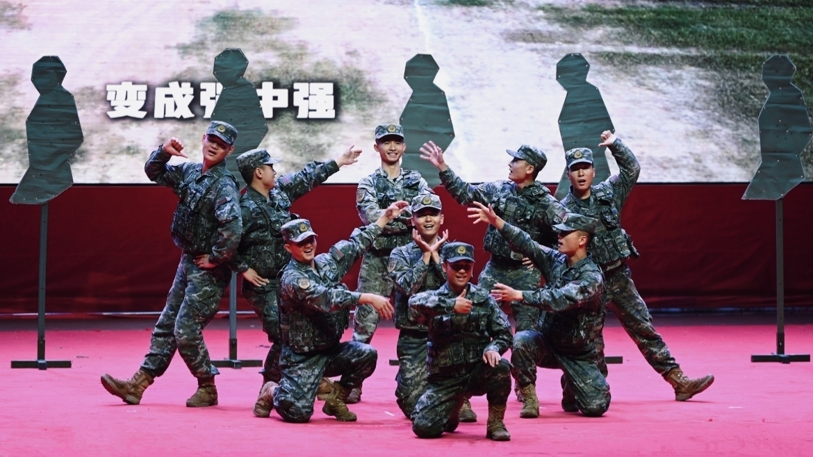 平凡岗位,不凡追求!“奋斗者说”微典型故事会开讲 平凡岗位,不凡追求!“奋斗者说”微典型故事会开讲