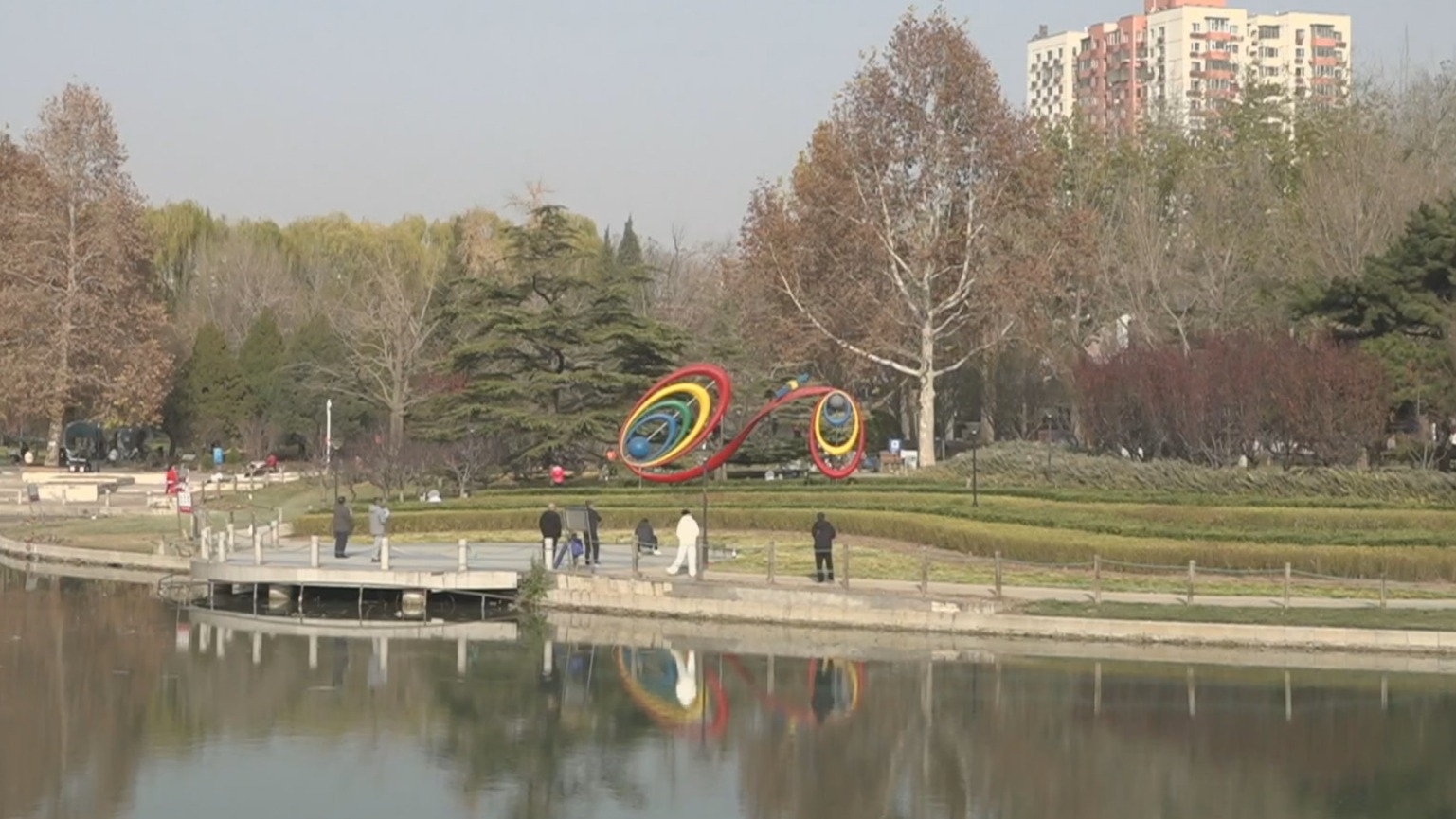 北京发布大风黄色预警 下周冷空气频繁