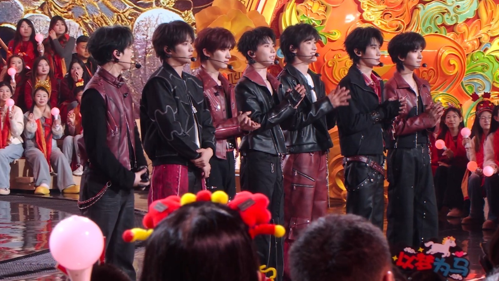 北京台春晚，时代少年团《登顶》完整版高燃上线！