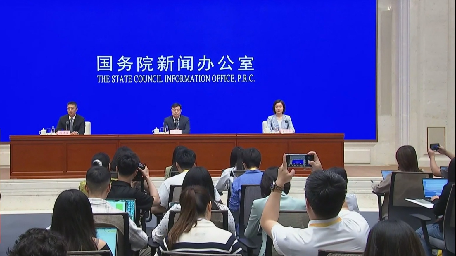国家统计局：5月份国民经济运行总体平稳 向新向优
