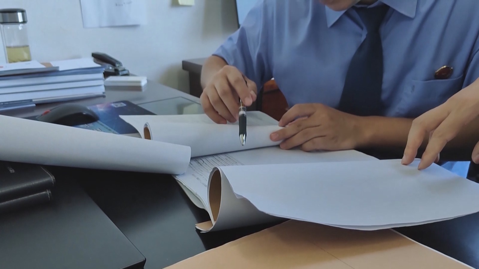 女会计3小时被骗495万 咋回事？