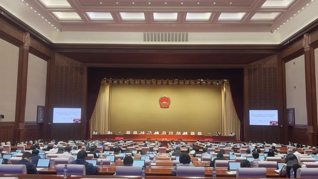 最新!“驾乘电动自行车应佩戴头盔”,《北京市非机动车管理条例(修订草案)》提请一审 ! 最新!“驾乘电动自行车应佩戴头盔”,《北京市非机动车管理条例(修订草案)》提请一审 !