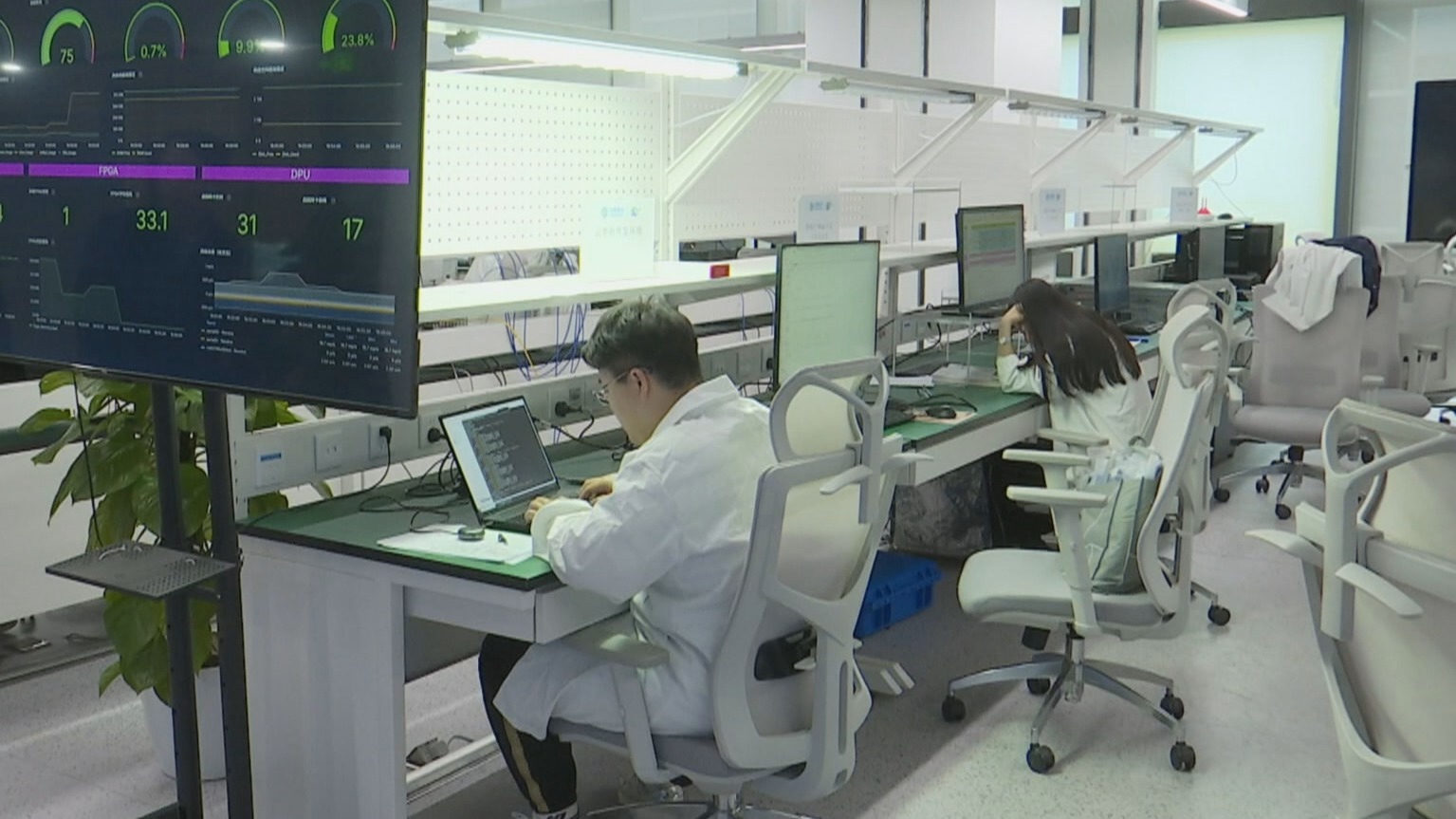 北京每万人拥有5G基站数全国第一 2027年全面实现5G规模化应用