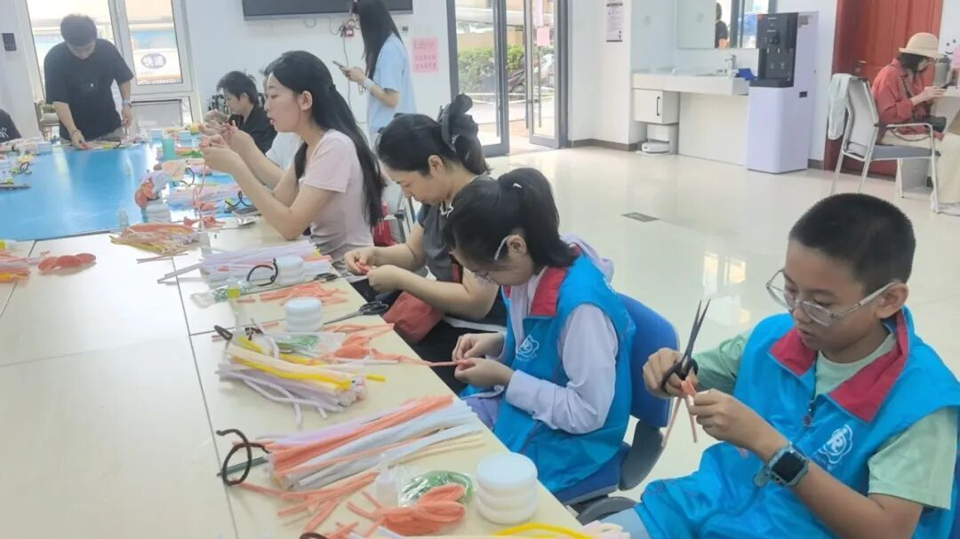 党建引领聚温情 七夕手作暖人心 党建引领聚温情 七夕手作暖人心