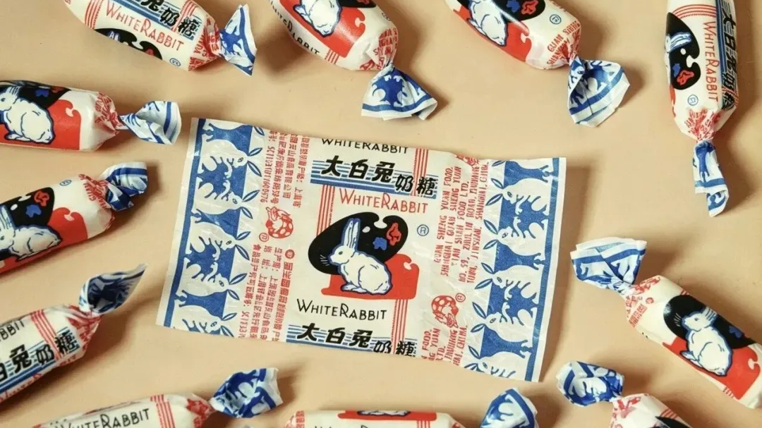 你的童年有它吗?最近刷屏海外!被你随手丢掉的糖纸,是世界级中式美学 你的童年有它吗?最近刷屏海外!被你随手丢掉的糖纸,是世界级中式美学
