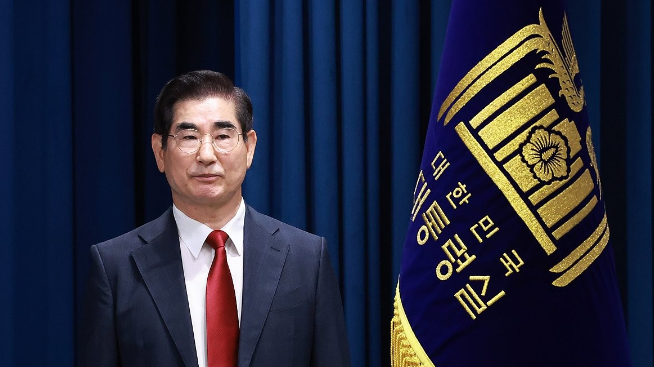 突发！韩国前国防部长企图自杀