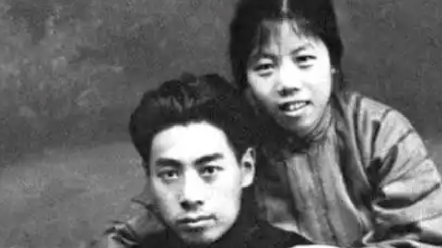 缅怀邓颖超逝世三十四周年,周恩来侄外孙沈清讲述七奶奶两度痛失骨肉的往事 缅怀邓颖超逝世三十四周年,周恩来侄外孙沈清讲述七奶奶两度痛失骨肉的往事