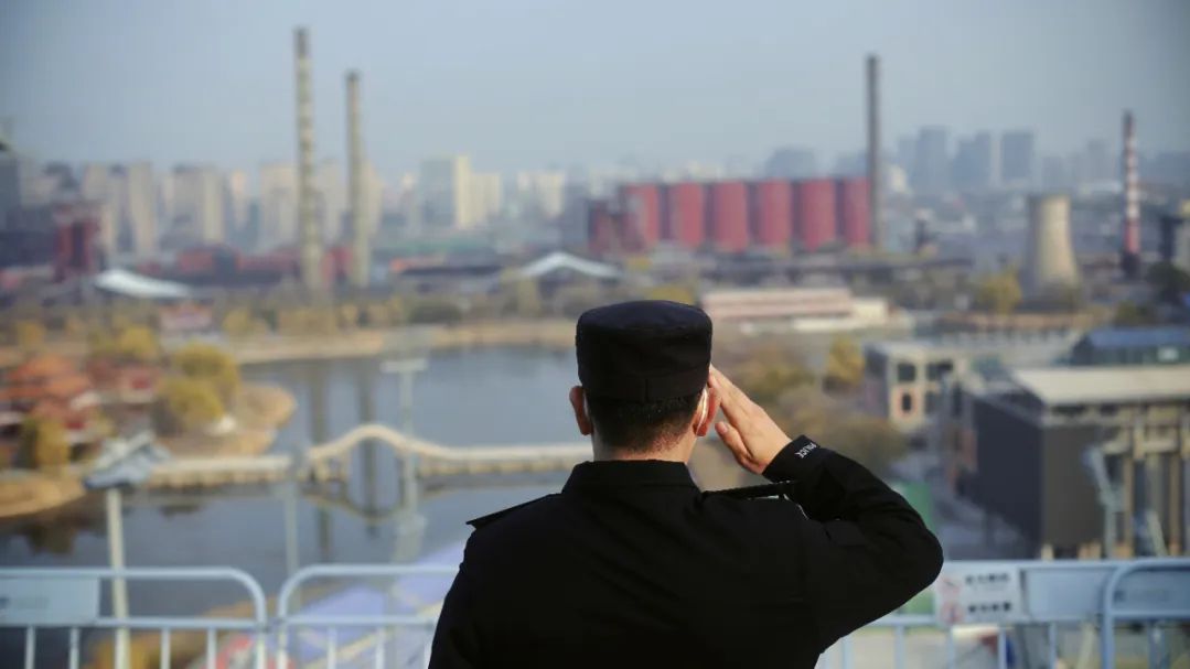 这里是首钢园,这里有一位北京警察,和关于TA们的故事...... 这里是首钢园,这里有一位北京警察,和关于TA们的故事......