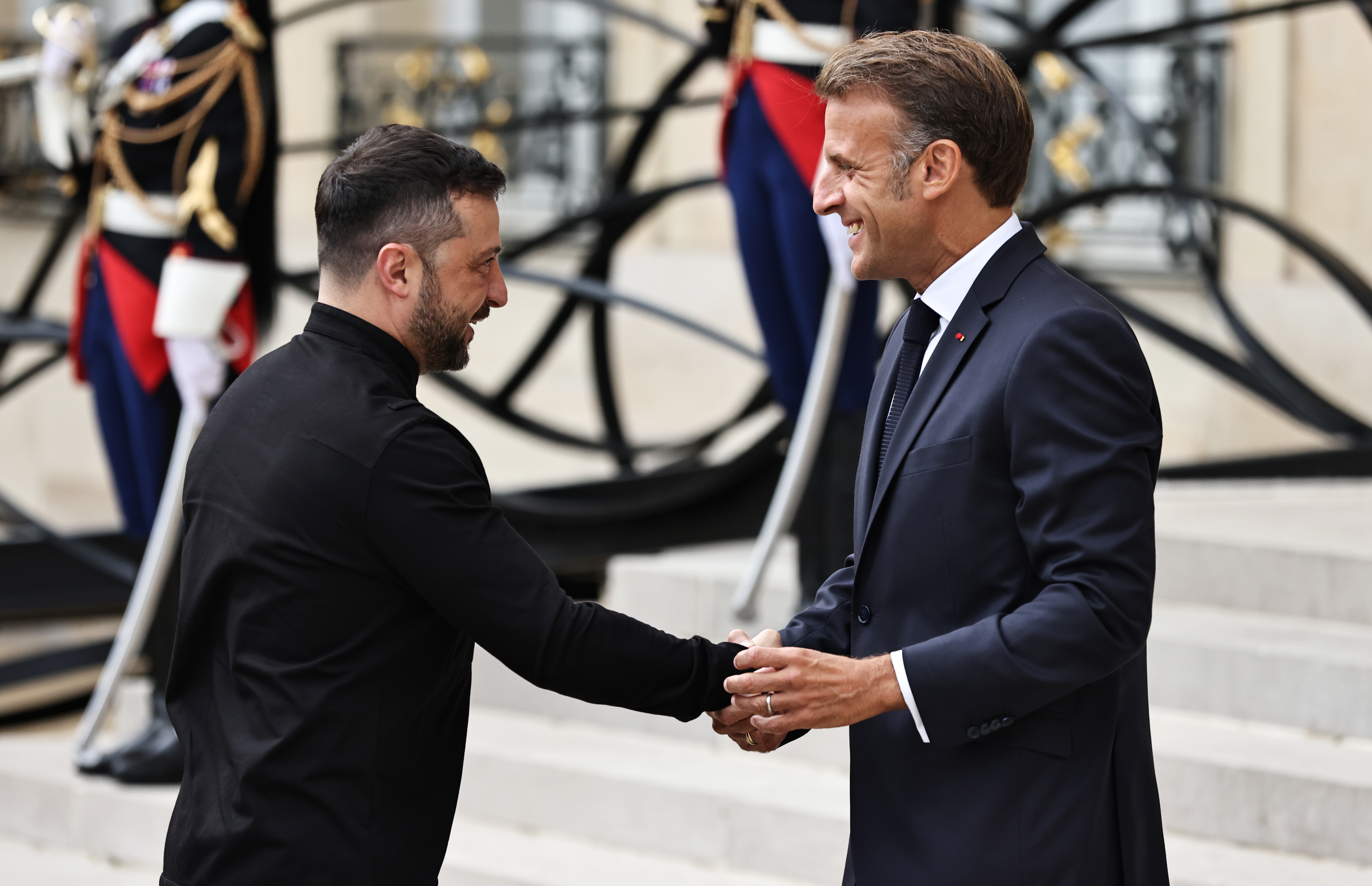 民调:过半法国人不支持西方国家派兵援乌 民调:过半法国人不支持西方国家派兵援乌