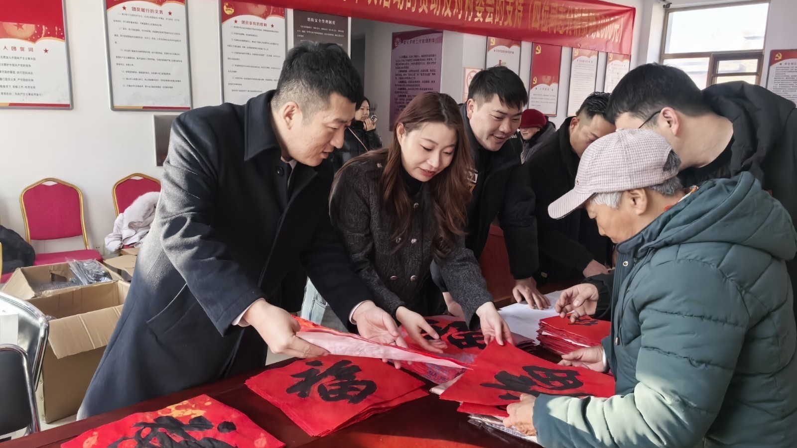 红绸映喜,墨香迎春——北京平谷马坊镇各村(社区)新春活动集锦 红绸映喜,墨香迎春——北京平谷马坊镇各村(社区)新春活动集锦
