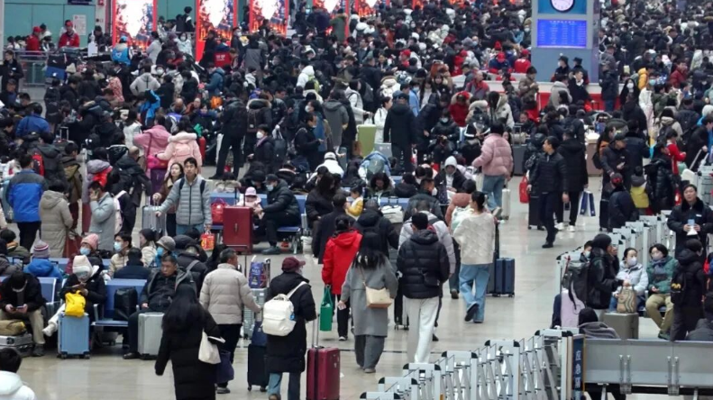 地铁跨年延时 交通部门全力做好元旦假期交通保障