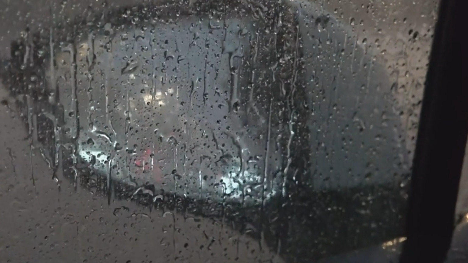 北京周一傍晚到夜间有雷阵雨,周二全市小到中雨 北京周一傍晚到夜间有雷阵雨,周二全市小到中雨