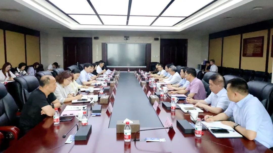 区领导曾林峰带队走访广内街道辖区企业