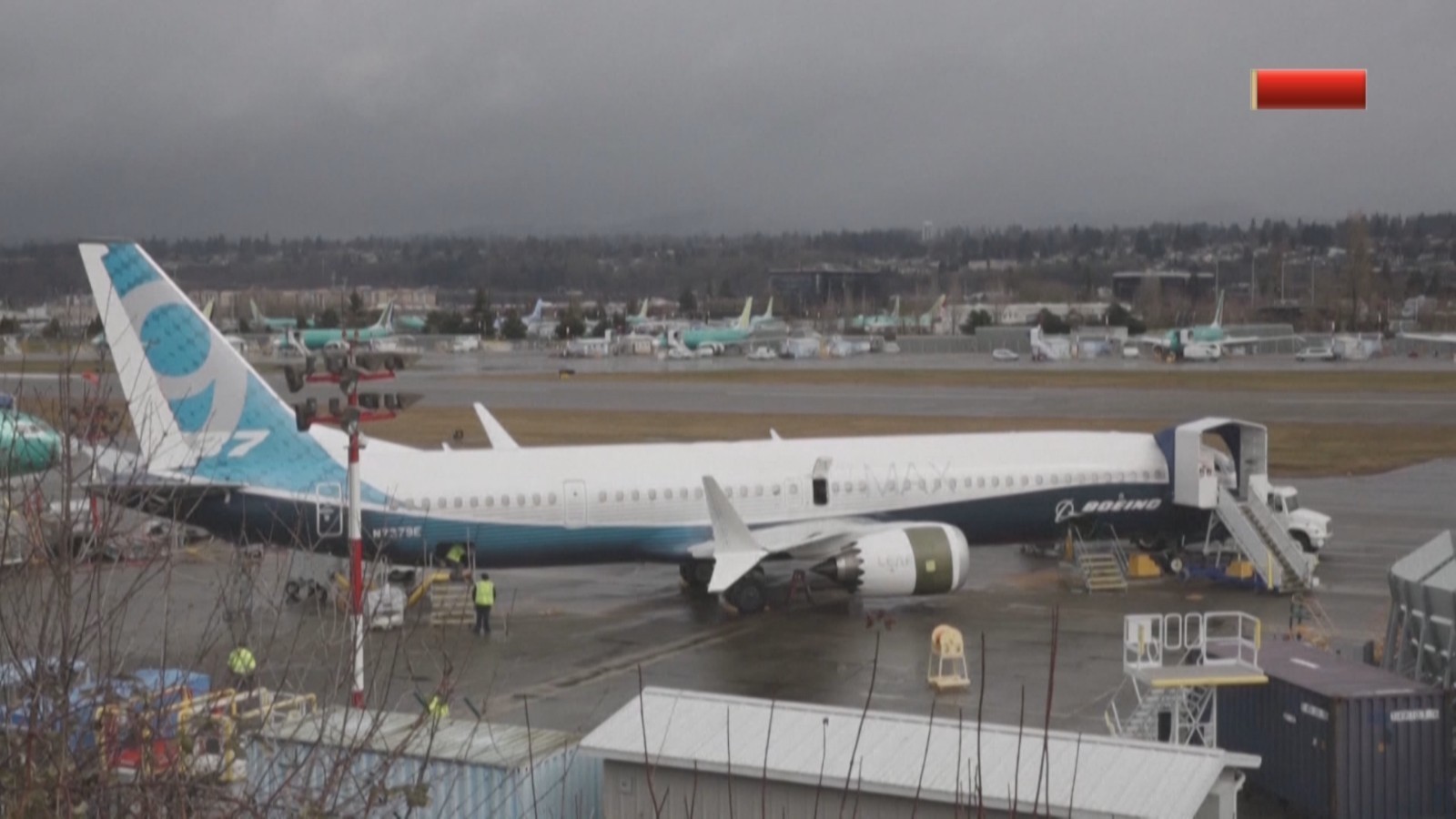 美国波音公司计划全球范围裁员10%以应对困境 美国波音公司计划全球范围裁员10%以应对困境