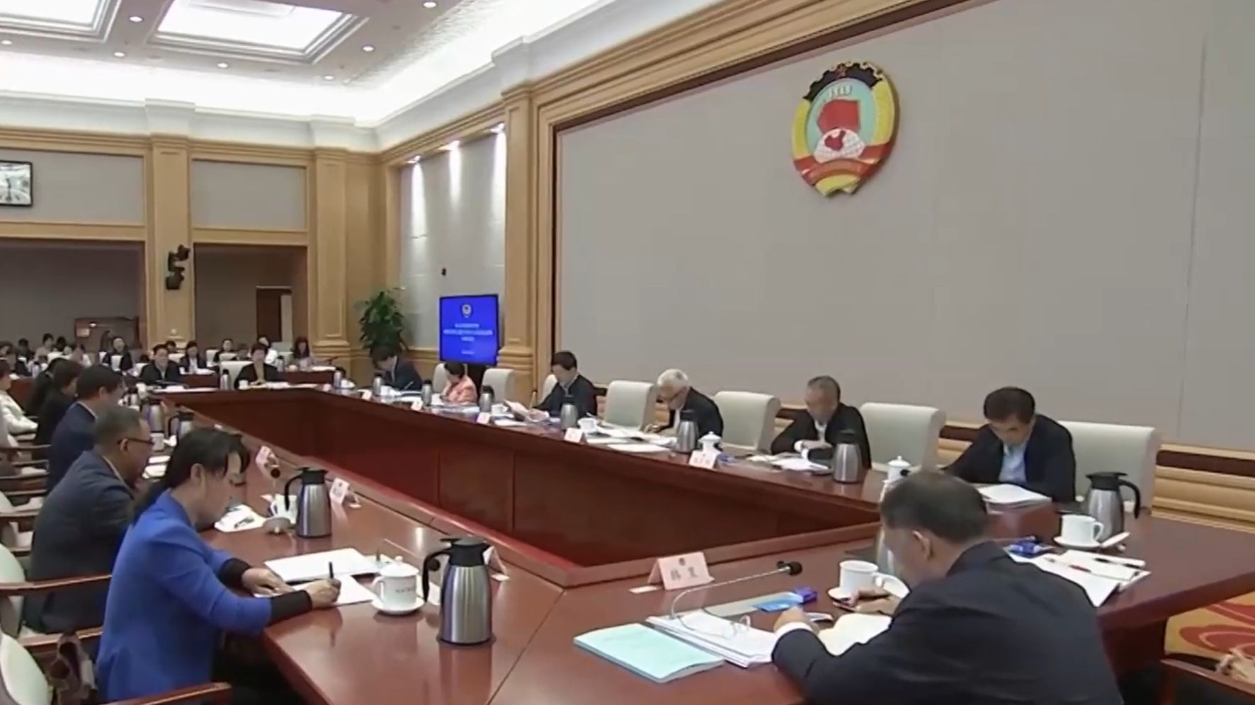 两会一年间丨紧紧围绕推进中国式现代化议政建言