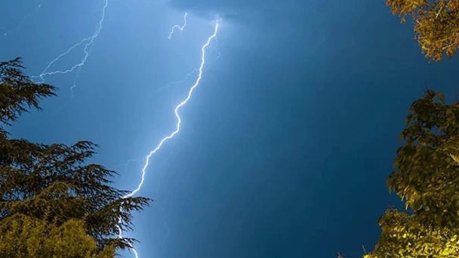顺义雷电+暴雨双预警中！短时雨强较大，局地累计降雨量将超100毫米