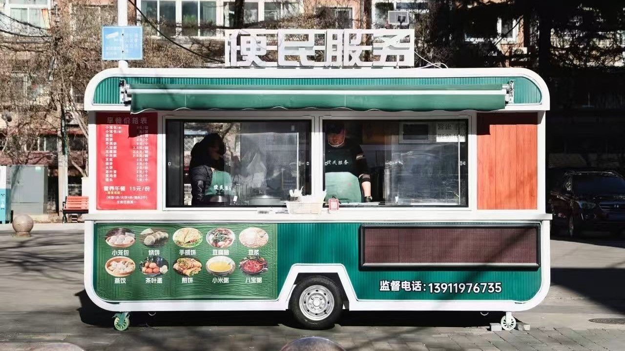 便民餐车：一餐热饭温暖老人心