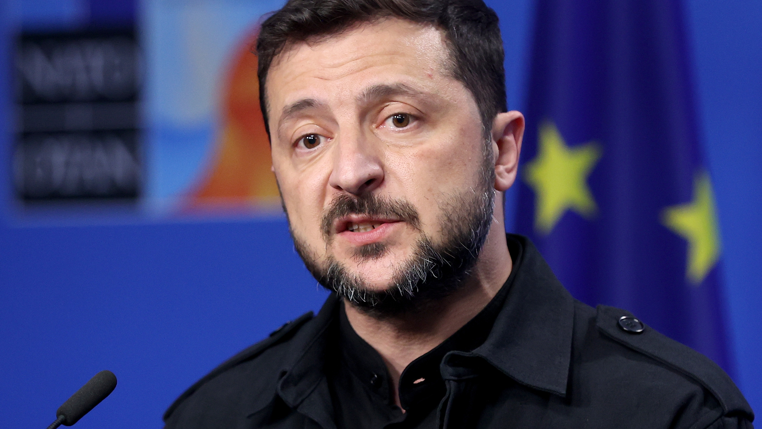 与美特使会面 泽连斯基要“扩大武器生产” 俄罗斯:乌方不着急和谈 与美特使会面 泽连斯基要“扩大武器生产” 俄罗斯:乌方不着急和谈