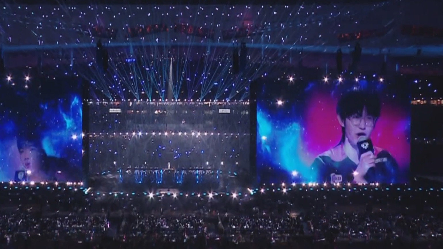 顶级赛事落地鸟巢 超6万人现场观赛创世界纪录 电竞热浪燃爆京城多元消费 顶级赛事落地鸟巢 超6万人现场观赛创世界纪录 电竞热浪燃爆京城多元消费