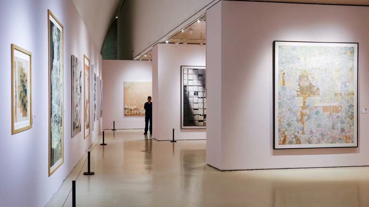 “绽放——第三届大学生美术作品展览中国画展区”开幕