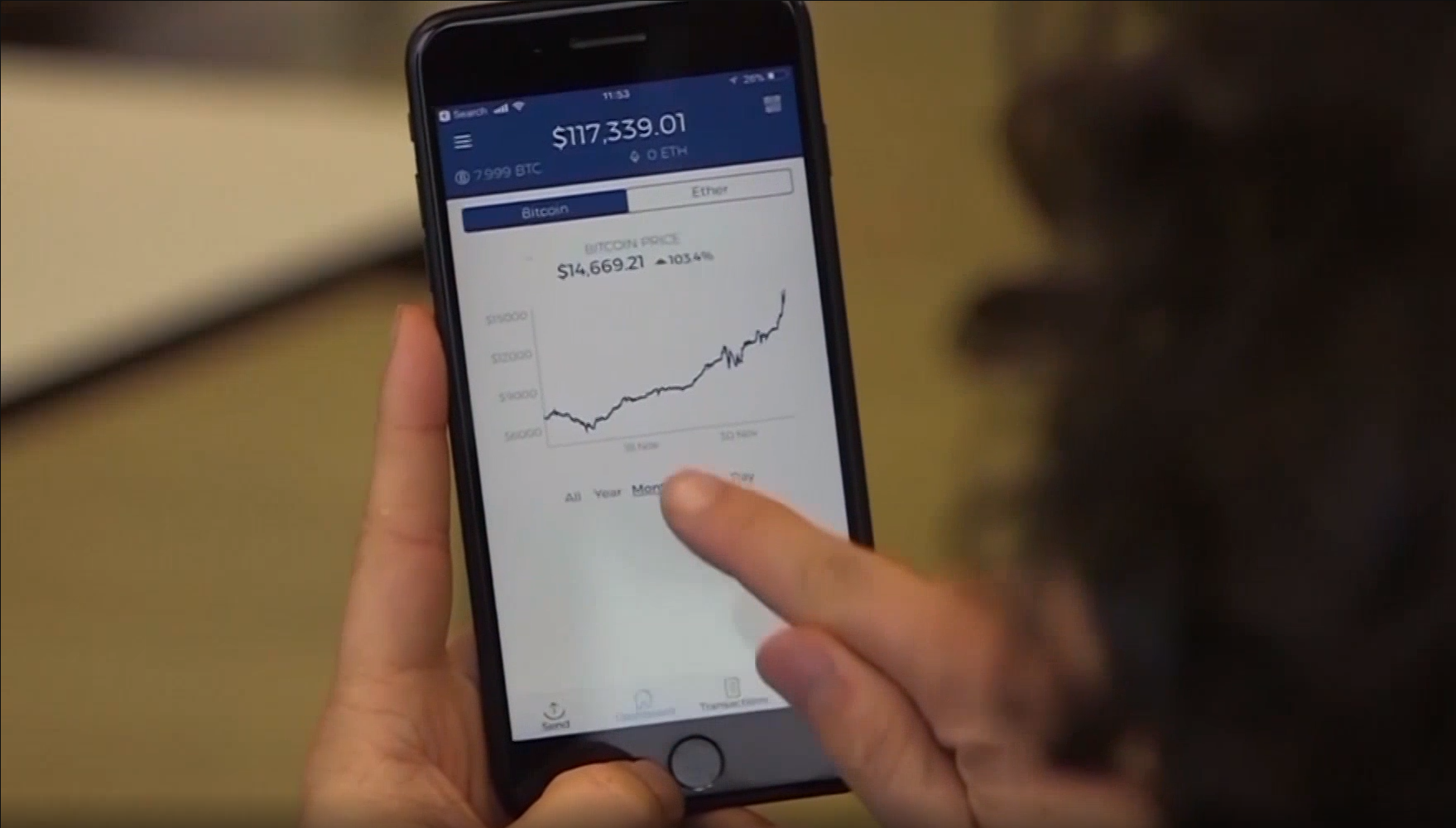 特朗普欲将美国打造为加密货币之都比特币价格上演过山车