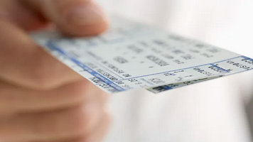 手机放电饭锅可以提高抢票成功率？