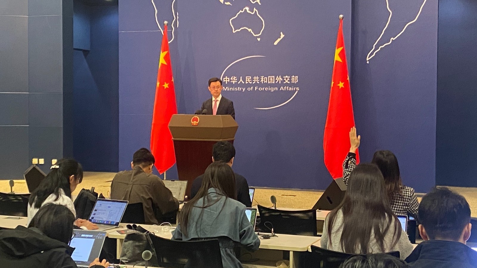 韩国担忧中方建造的海上设施?外交部回应 韩国担忧中方建造的海上设施?外交部回应