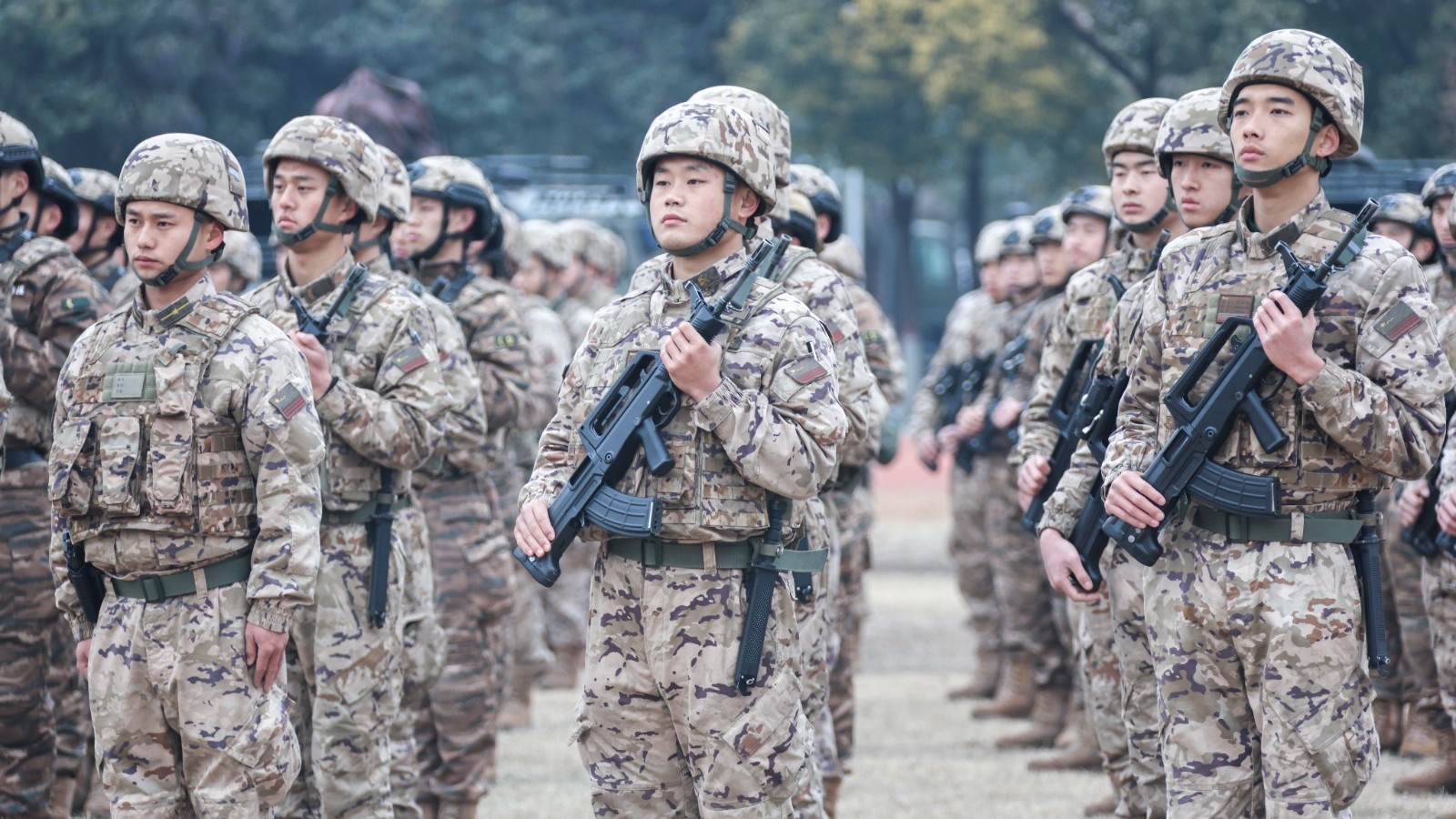 武警郑州支队展开新年度军事训练，吹响军事训练号角