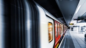 8月16日14时起至活动结束,北京地铁部分车站临时封闭 8月16日14时起至活动结束,北京地铁部分车站临时封闭