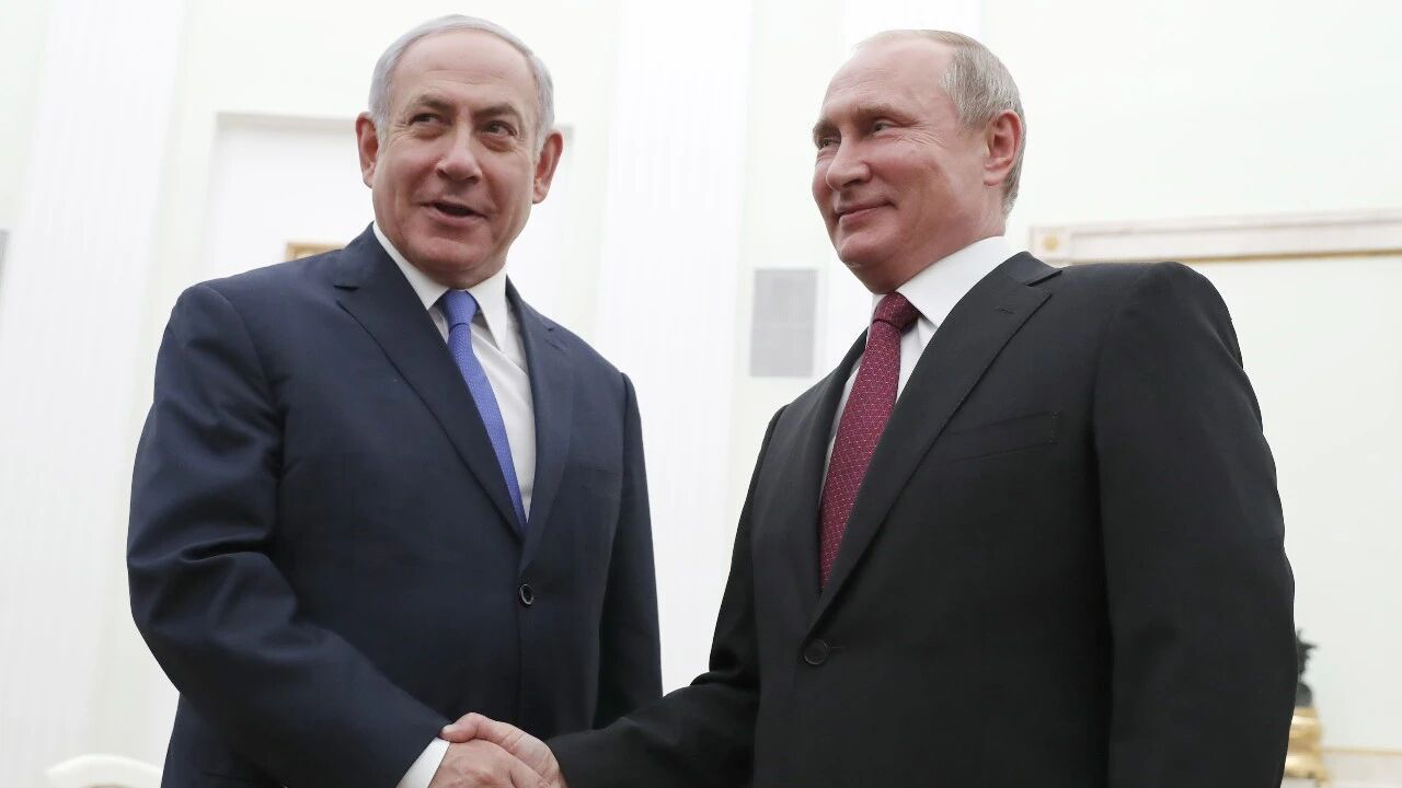 关键时刻，普京与内塔尼亚胡通话