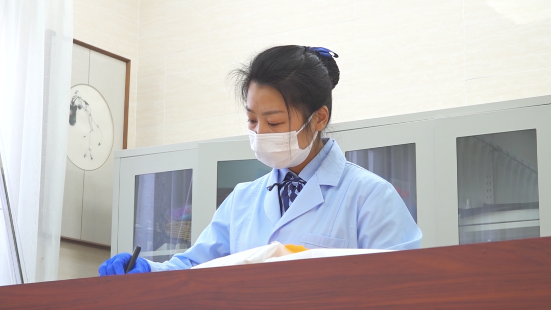 95后遗容整理师:服务过上万名逝者,却当不了一次伴娘 95后遗容整理师:服务过上万名逝者,却当不了一次伴娘