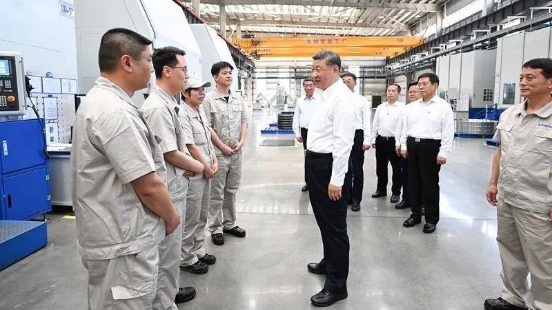 时政微观察丨读懂习近平要求干部做好这“三招”的重要启示