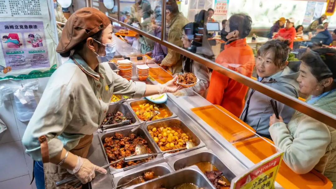楼下干饭，楼上跳舞！北京这家社区