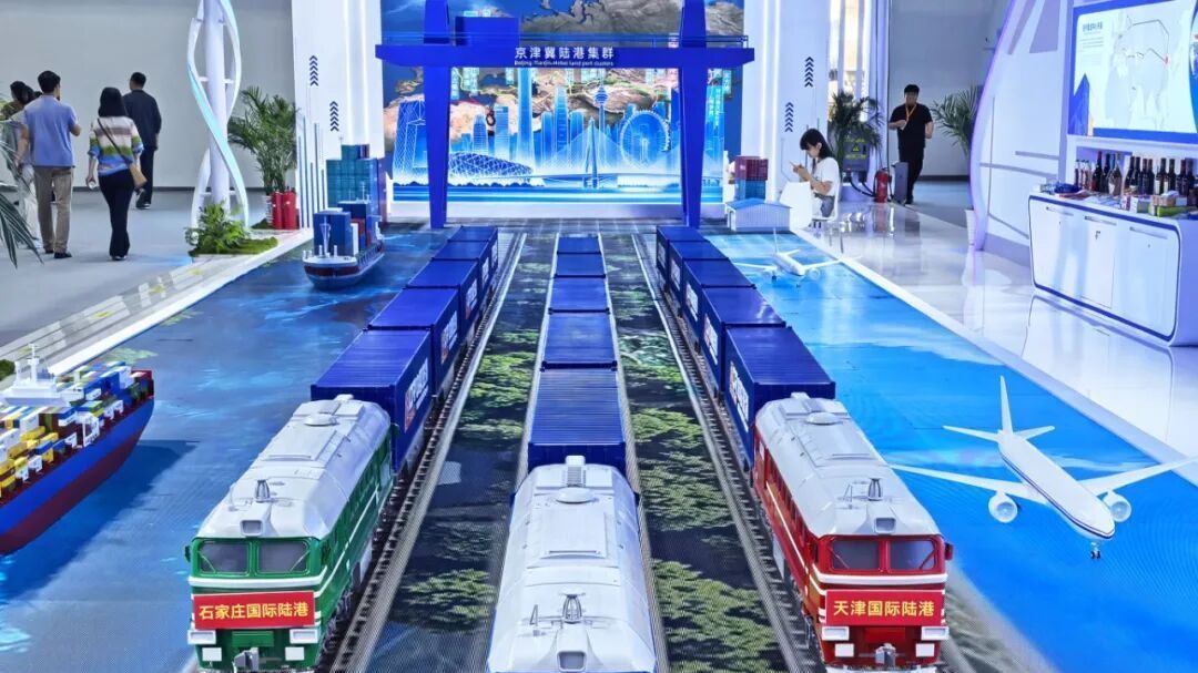 “钢铁驼队”已从房山发运88列国际班列，近9000标箱