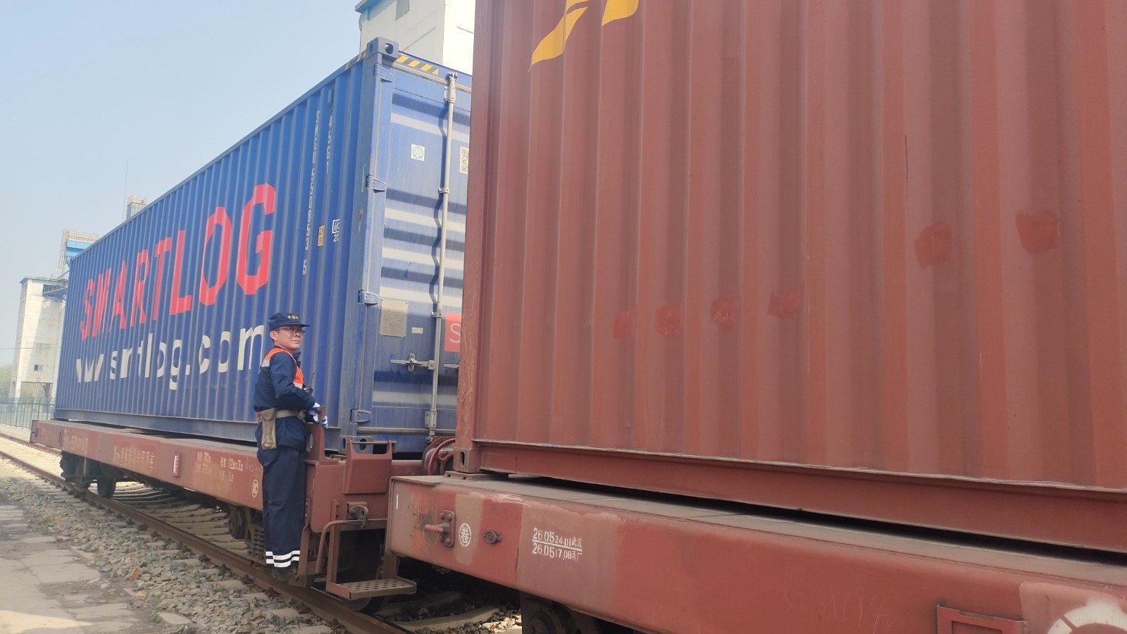 今年首趟北京至莫斯科中欧班列顺利开行 今年首趟北京至莫斯科中欧班列顺利开行