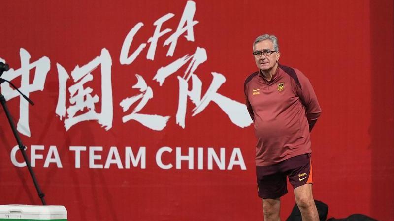 国足主帅谈备战沙特:队员精神和心态已恢复 国足主帅谈备战沙特:队员精神和心态已恢复