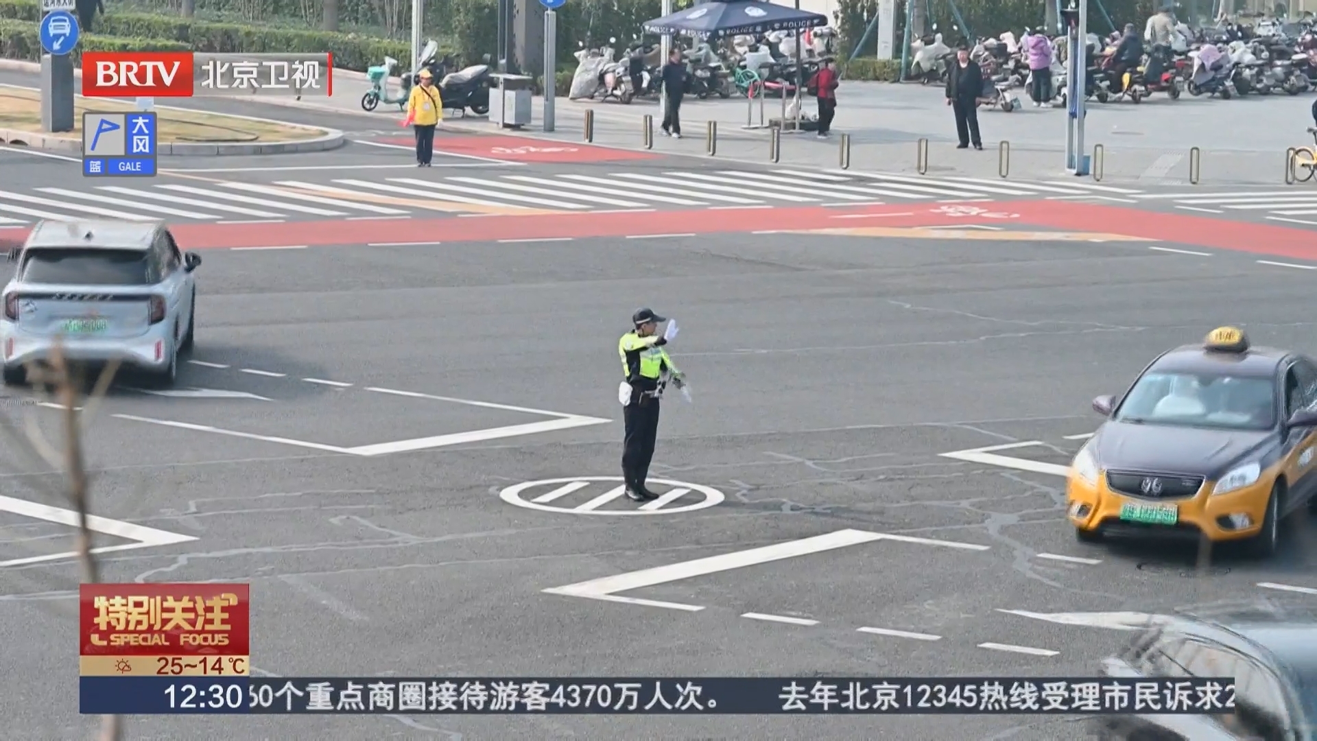 不止于戴好头盔 专家倡导建立非机动车长效治理机制