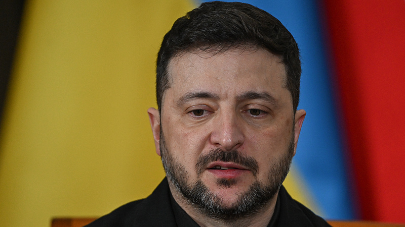 泽连斯基:若与普京对话 将讨论领土问题及俄乌冲突起因 泽连斯基:若与普京对话 将讨论领土问题及俄乌冲突起因