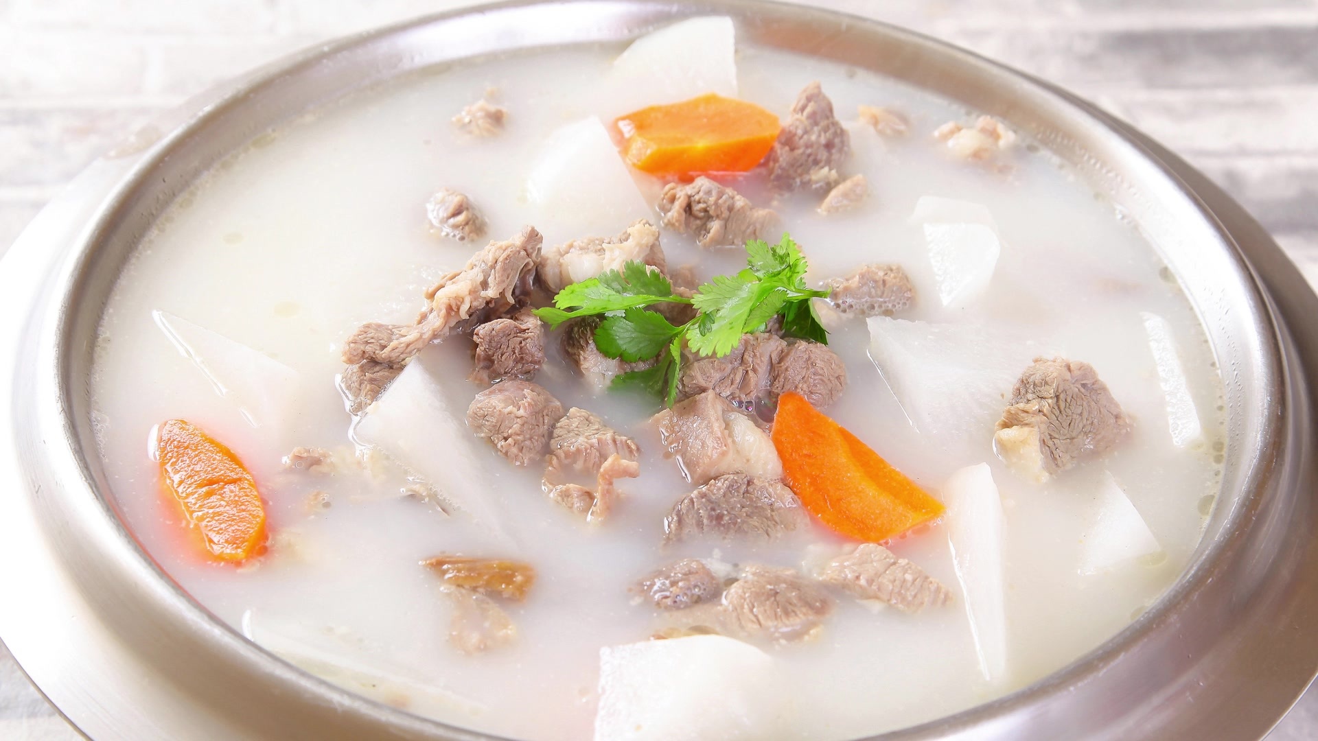 皮薄貌美甘甜多汁顶流萝卜，来自河北尚义！