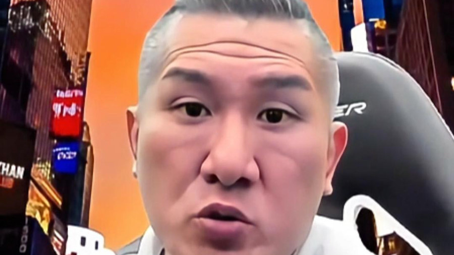 “馆长”：我哪有过度吹捧，你去一次大陆行不行，自己去看看