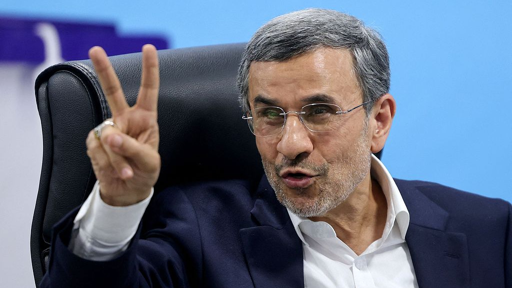 土耳其媒体:伊朗前总统内贾德亲信称其平安 土耳其媒体:伊朗前总统内贾德亲信称其平安