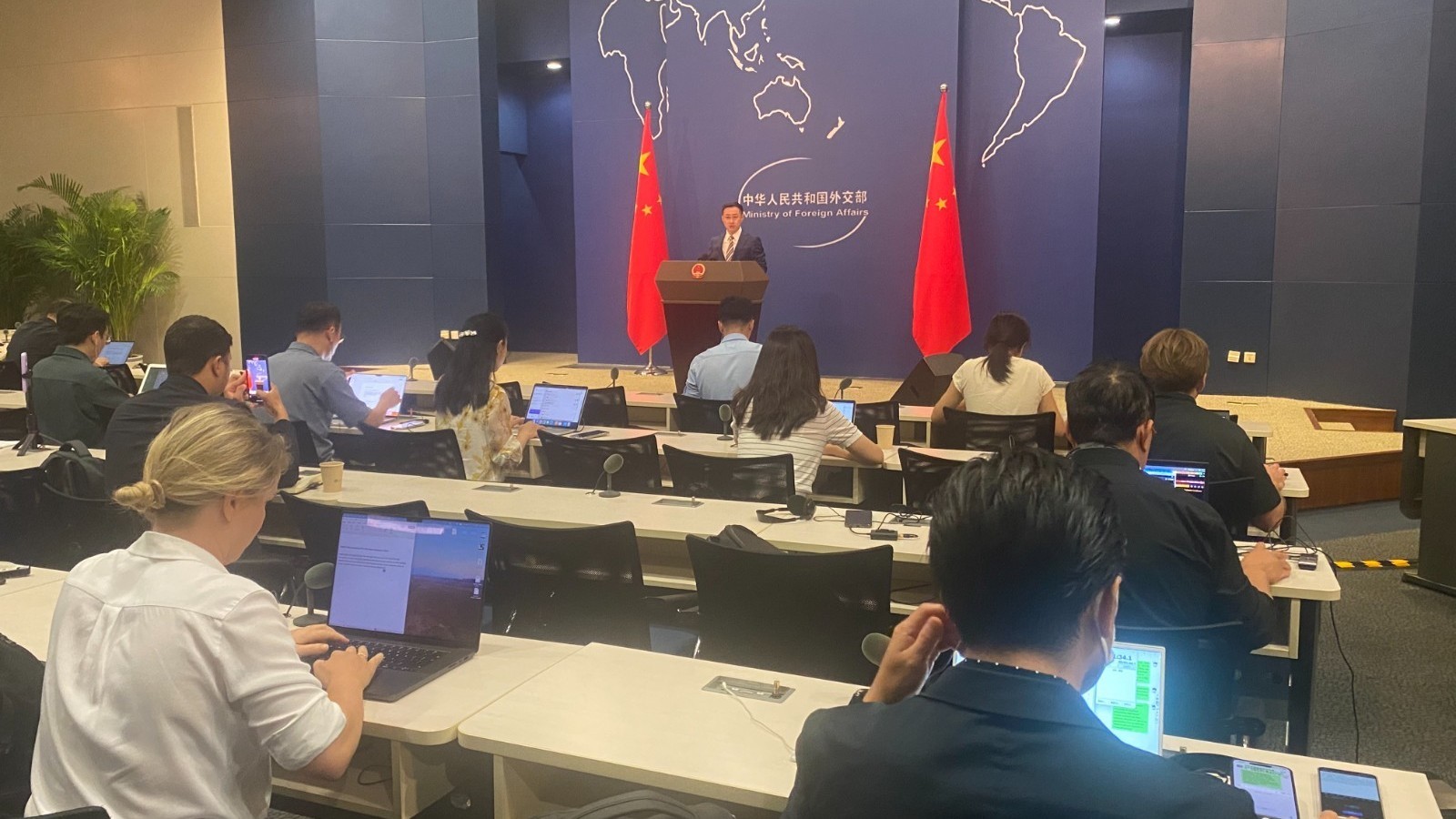 外交部:中俄印合作符合三国的自身利益 外交部:中俄印合作符合三国的自身利益