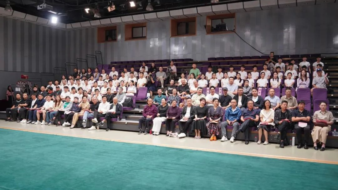 新编京剧《红领巾》正式建组 新编京剧《红领巾》正式建组