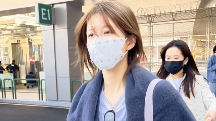 赵露思现身澳门,将作为嘉宾参加王鹤棣演唱会 赵露思现身澳门,将作为嘉宾参加王鹤棣演唱会