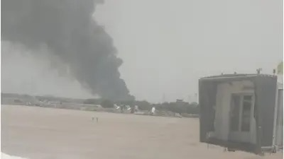 一客机在印度坠毁 机上人员超百人 一客机在印度坠毁 机上人员超百人