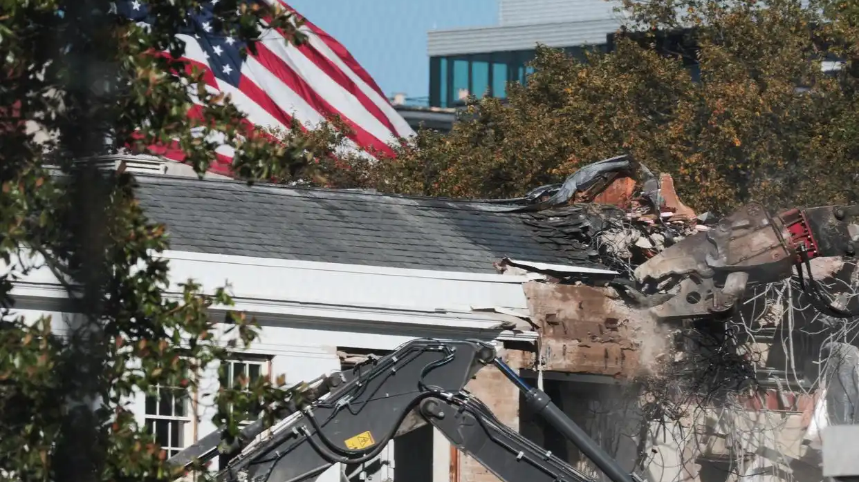 特朗普大规模拆除白宫建筑,美国总统折腾白宫到底图个啥? 特朗普大规模拆除白宫建筑,美国总统折腾白宫到底图个啥?