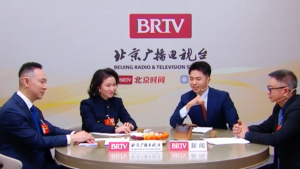 代表委员围坐“两会圆桌” 共话民生