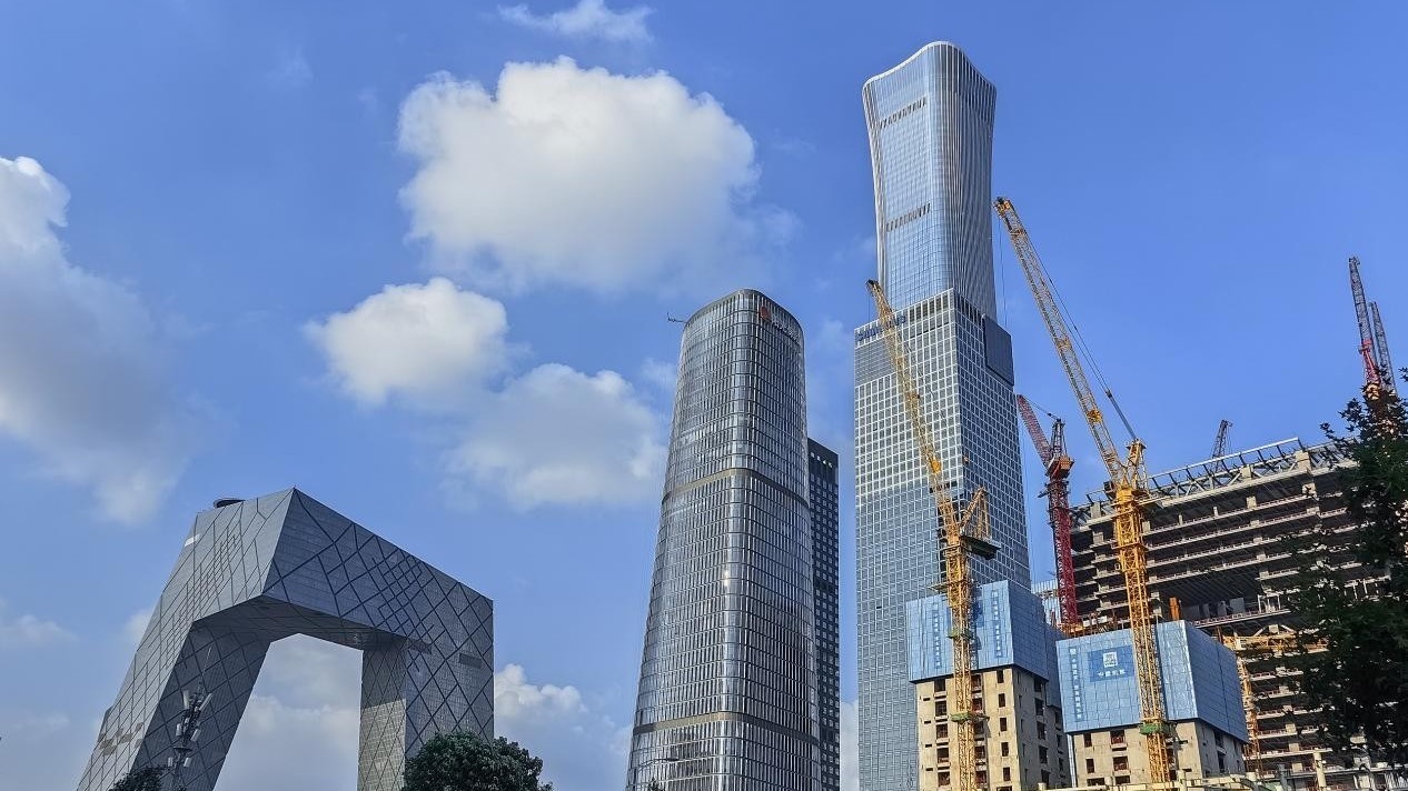 北京GDP首破5万亿元! 北京GDP首破5万亿元!